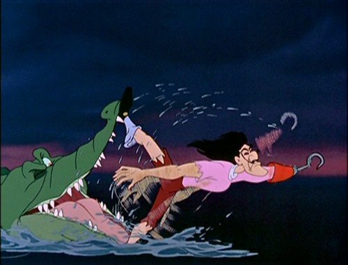 capitan-uncino-inseguito-dal-coccodrillo-in-una-scena-del-film-le-avventure-di-peter-pan-1953-142999